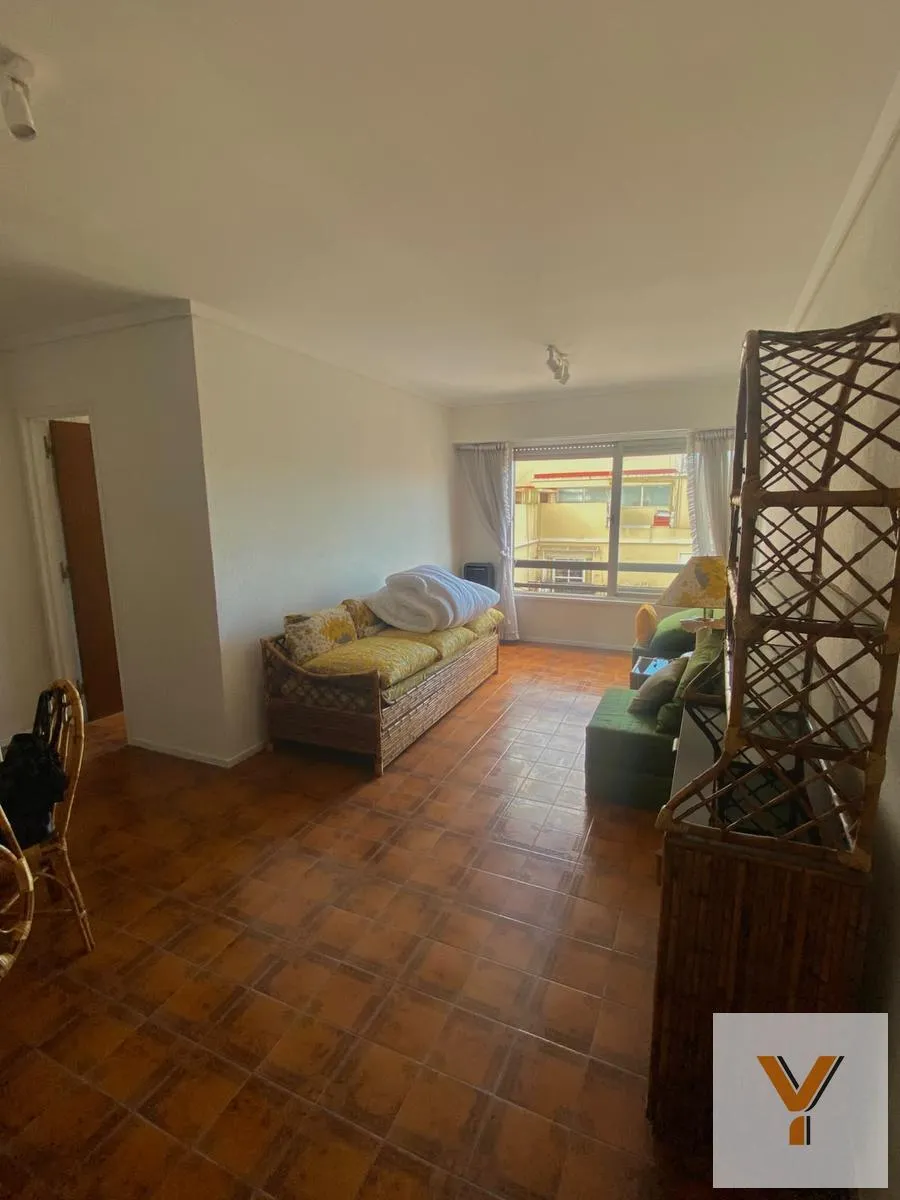 Departamento en Entre Ríos e/ Avenida Colón y Bolivar