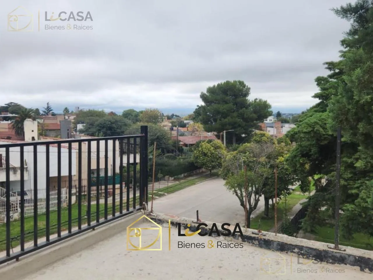 Departamento en GOBERNADOR NUÑEZ 100 I VILLA CARLOS PAZ - 1 DORM + PATIO + COCHERA (E)