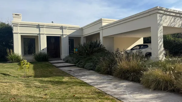 Casa en B° La Vacherie