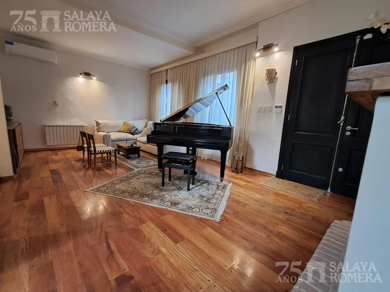 Casa en Pasteur al 1300