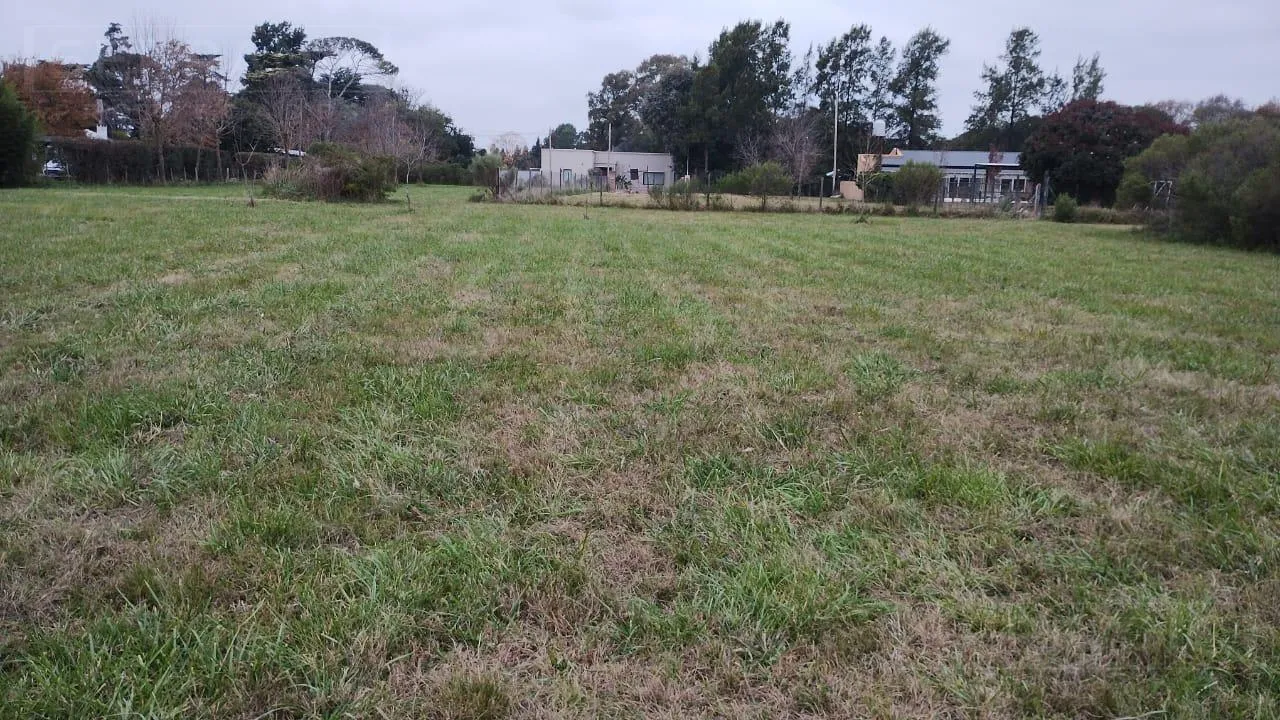 Terreno en DOC. Venta lote 1295 m2 en el barrio La loma , Capilla del Señor