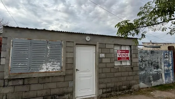 Casa en Champagnat al 500
