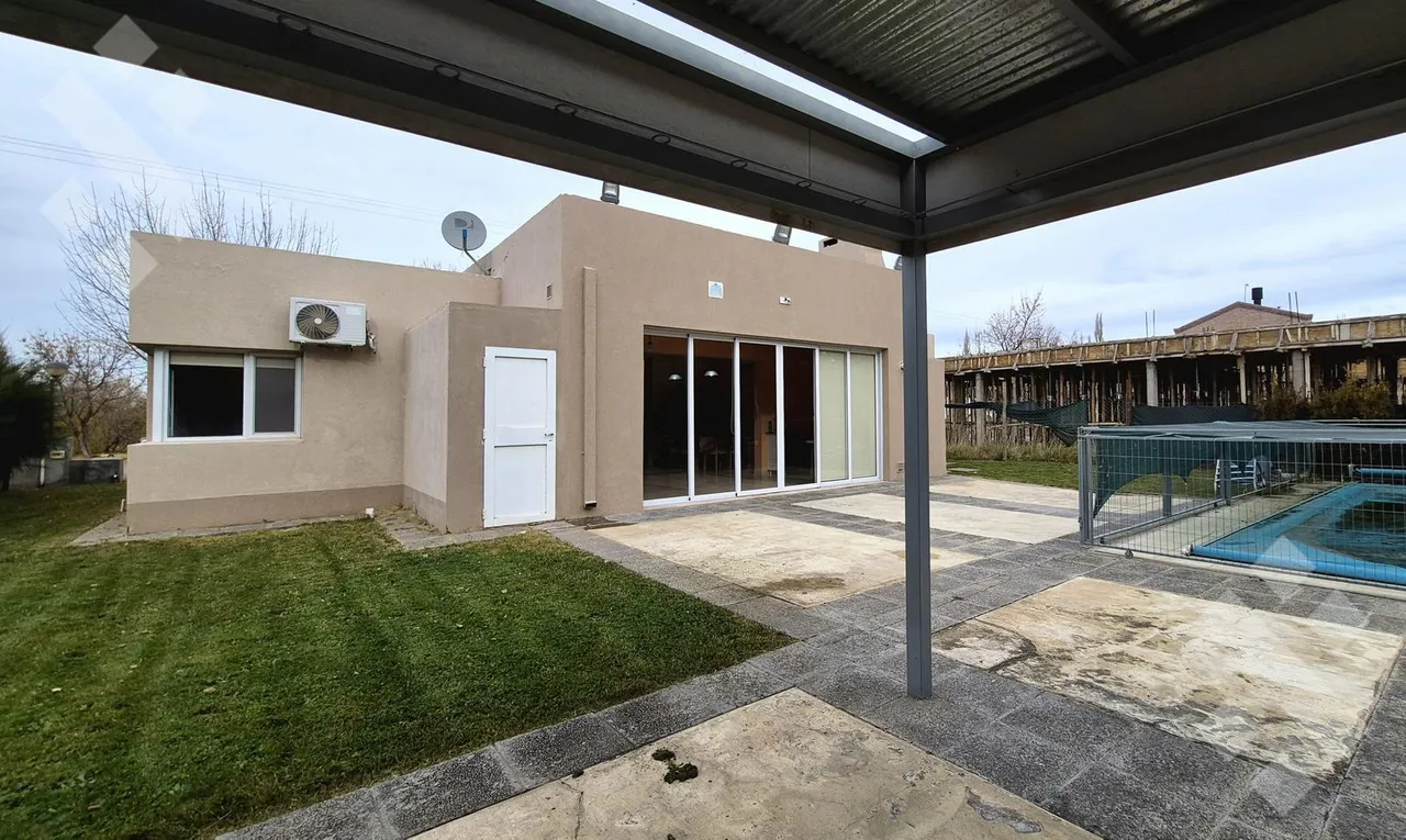Casa en Arroyito Country Club 72