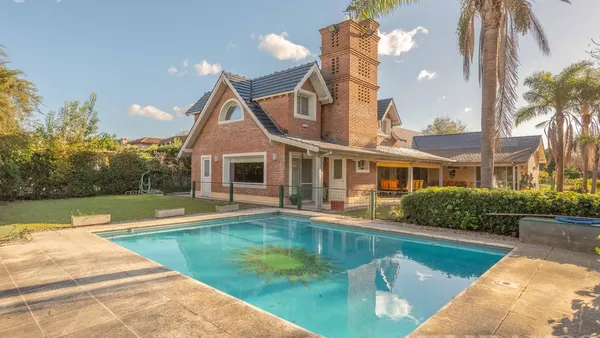 Casa en Barrio Cerrado Sta Maria de los Olivos lote 124