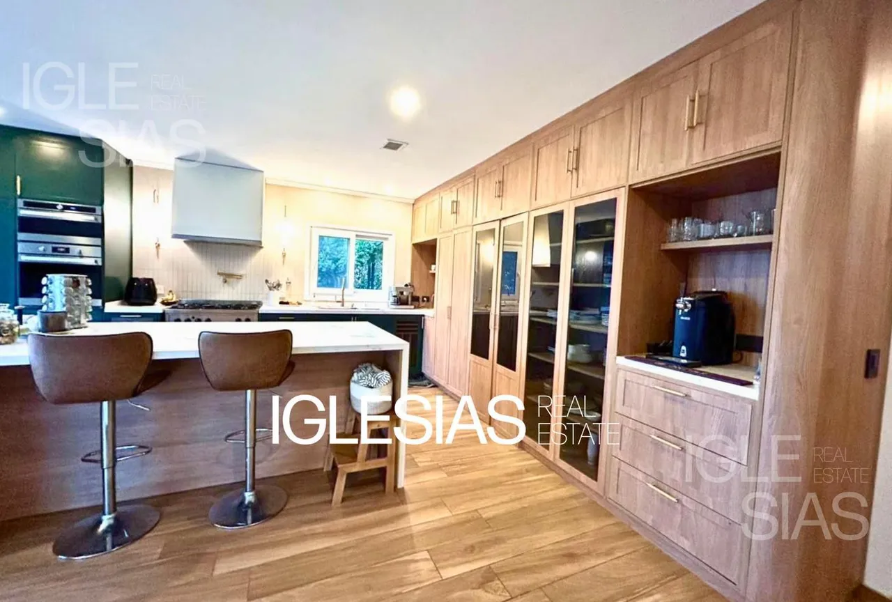 Casa en Av de los Lagos al 5300