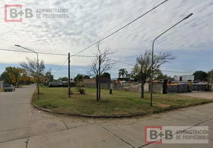 Terreno en Martin Oliber al 1800