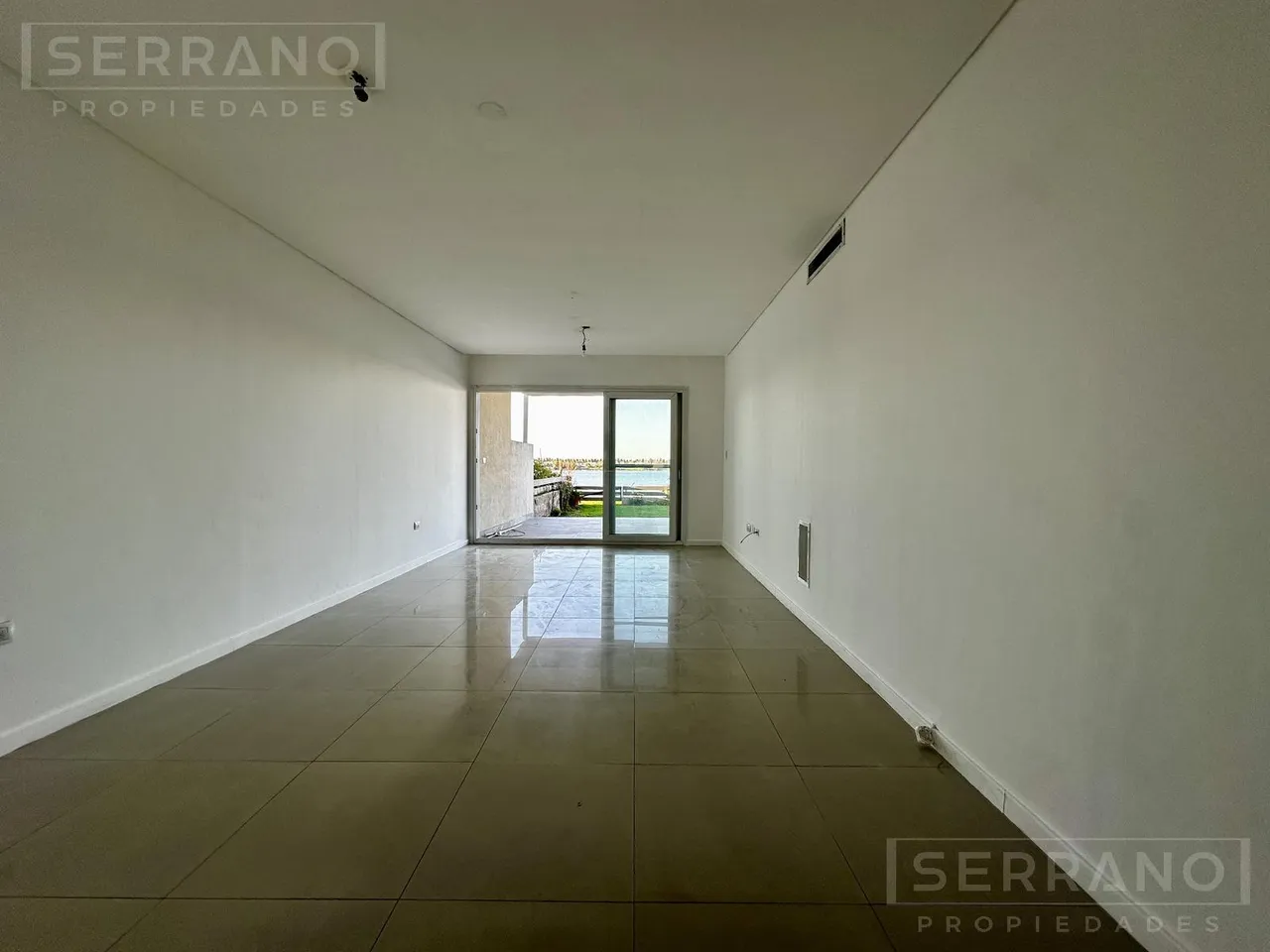 Departamento en FAS. Departamento 3 ambientes con jardin. Vila Vela, Villanueva, Dean Funes al 1600