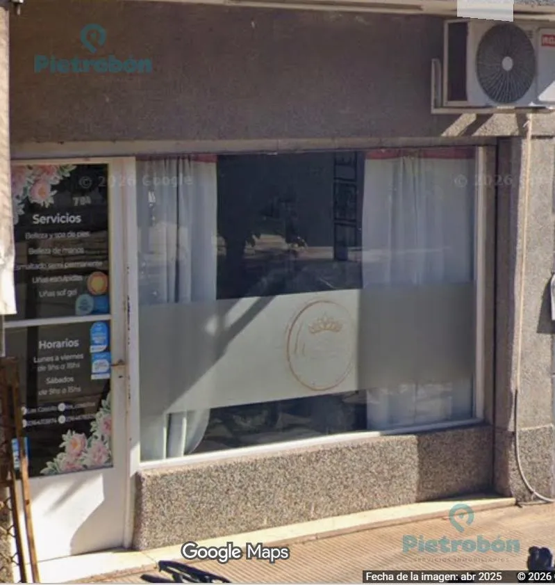 Local Comercial en Primera Junta 794