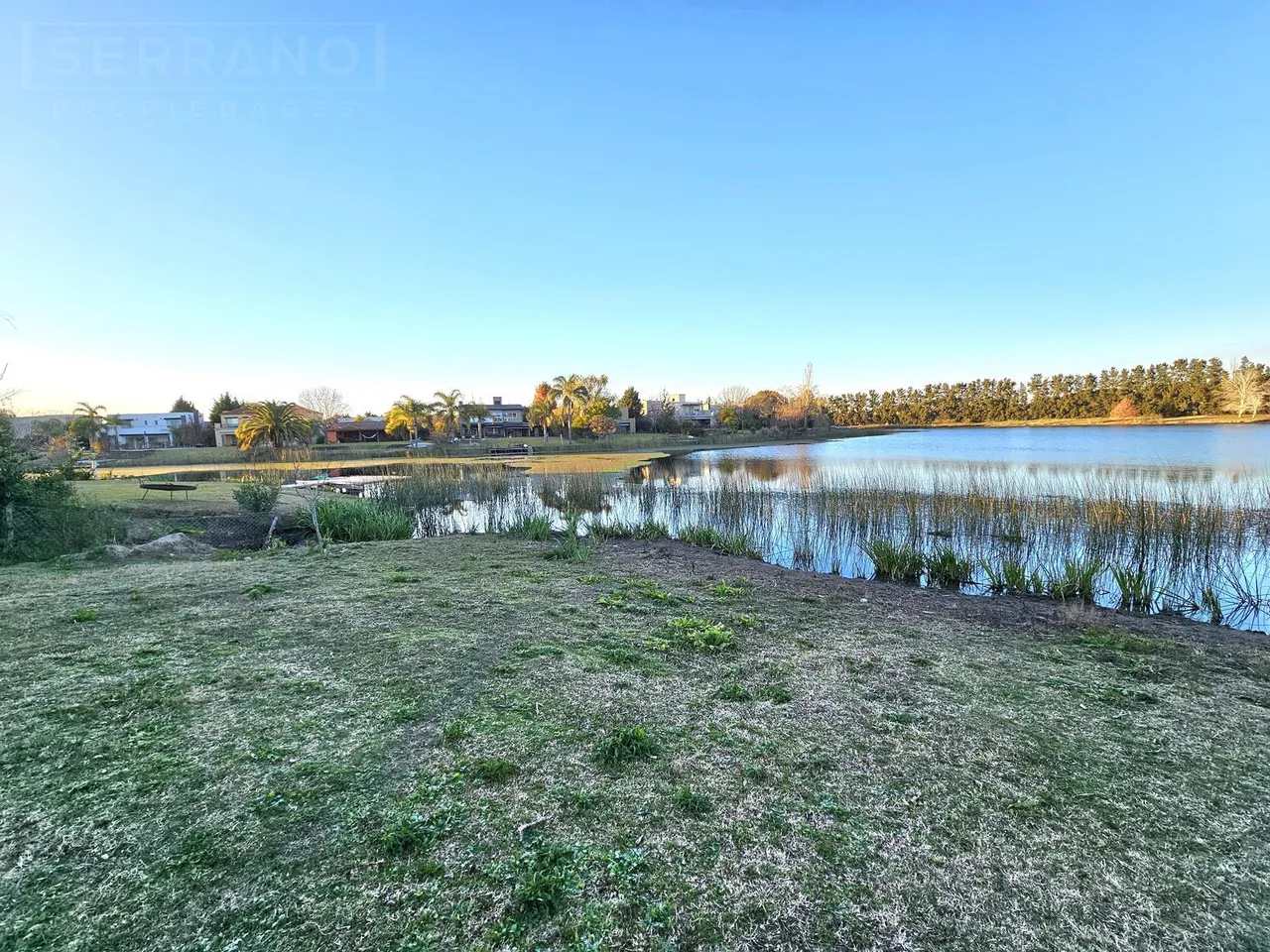 Terreno en LHC. Venta lote al agua de 1005m2, en Santa Catalina, Villanueva