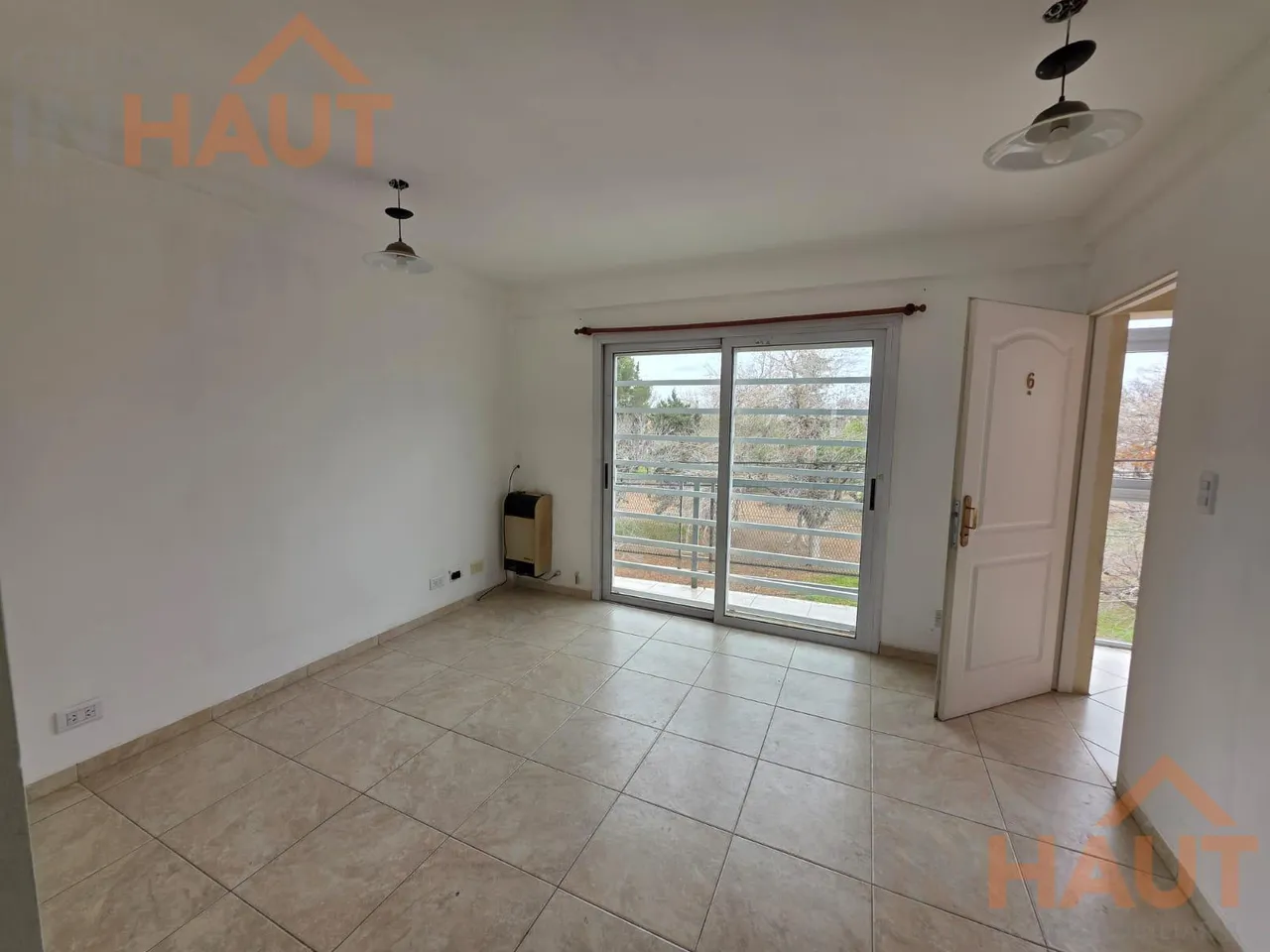 Departamento en Juan Penna al 300