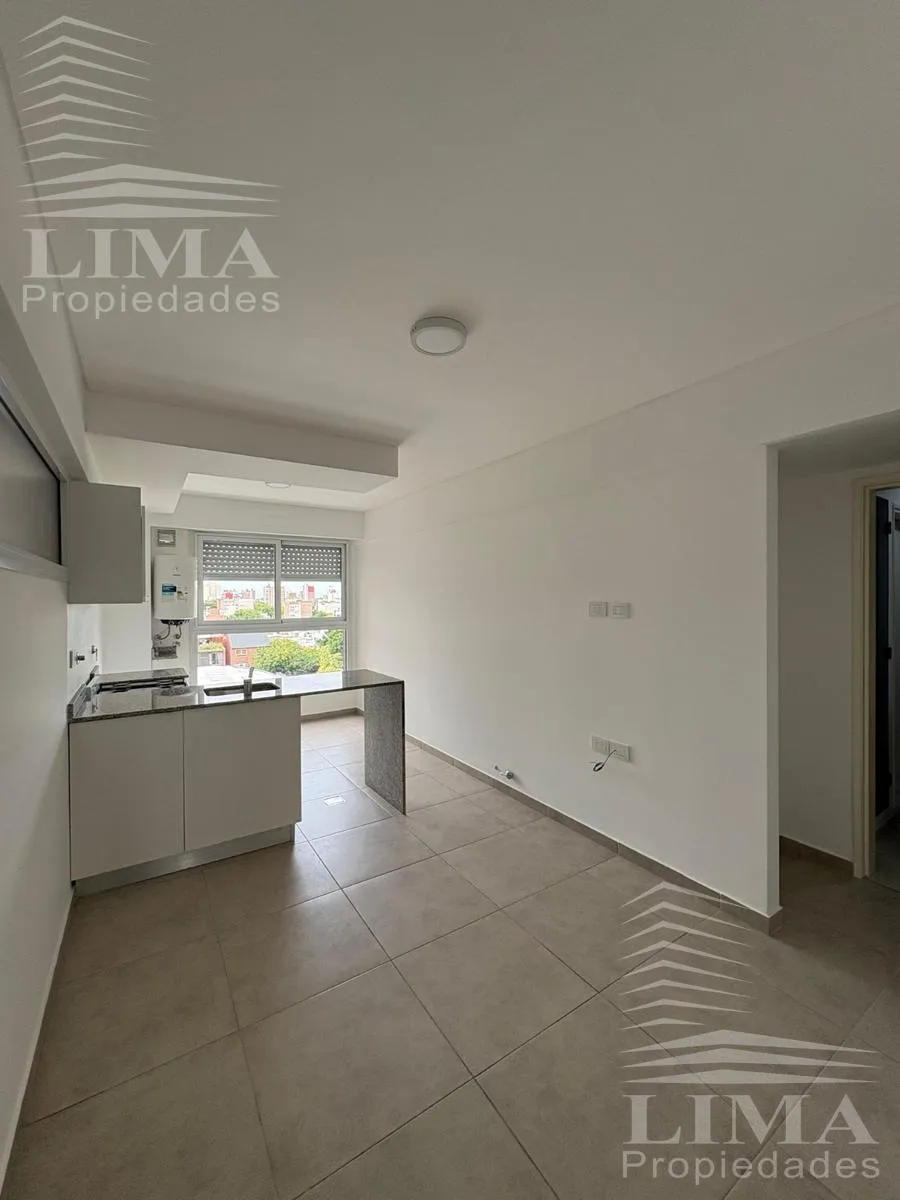 Departamento en Maipu 2247