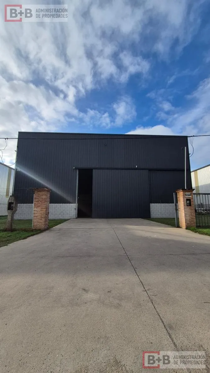Local Comercial en Juan Gays al 2600