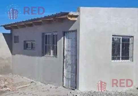 Casa en Arturo Nahuel y Vientos Neuquinos Centenario