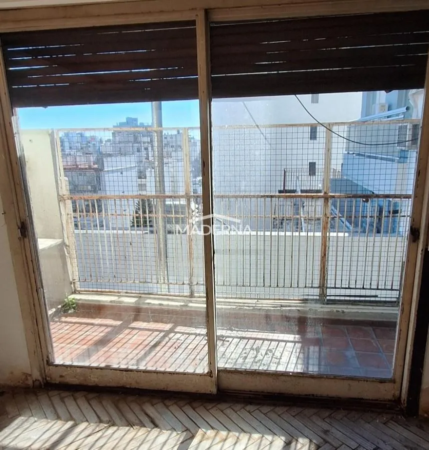 Departamento en Av. Dr. Honorio Pueyrredón al 900