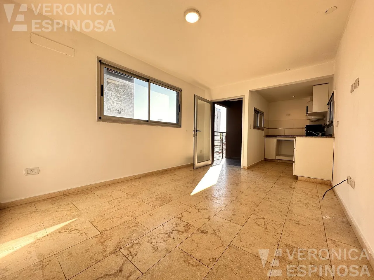 Departamento en 9 de Julio al 700