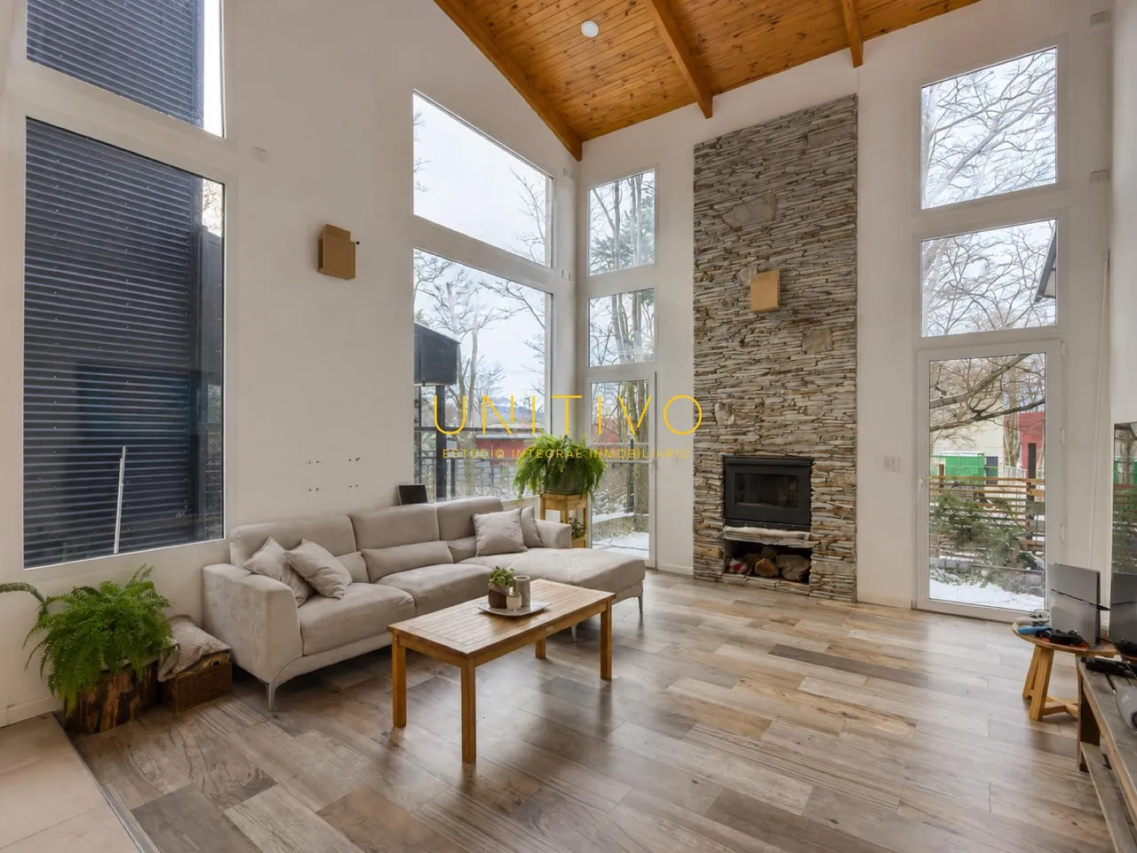 Casa en VENTA - Ernesto sabato al 2700