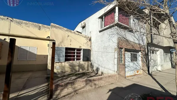 Casa en Marcelo Berbel al 2000