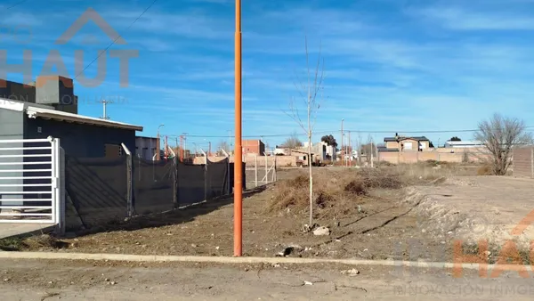 Terreno en Terreno " en Barrio Colonia II" . Calle General Fernández Oro 1000