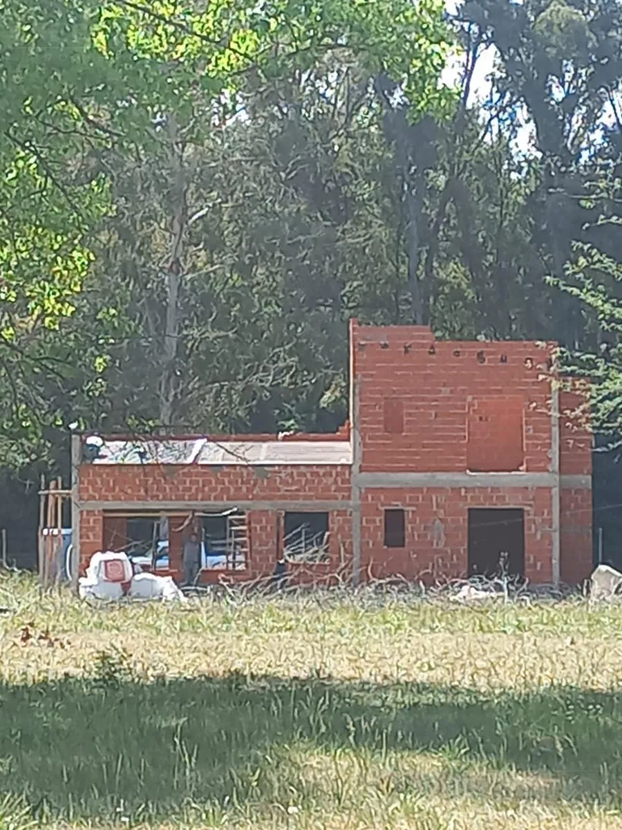 Casa en SDA. Venta casa a terminar, barrio Amarylis, ruta 8 km 70. Exaltación de la Cruz, Acepta depto caba en parte de pago