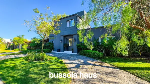 Casa en Av. Italia 5208, B1622CZT Dique Luján, Provincia de Buenos Aires