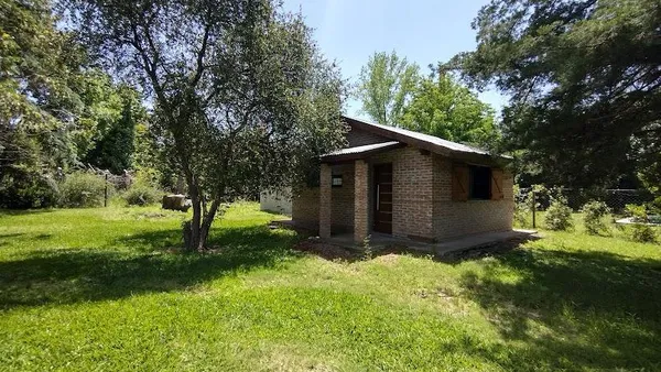 Casa en SDA. Venta Casa a estrenar, un ambiente, jardín arbolado, Parque Sakura, Exaltación de la Cruz