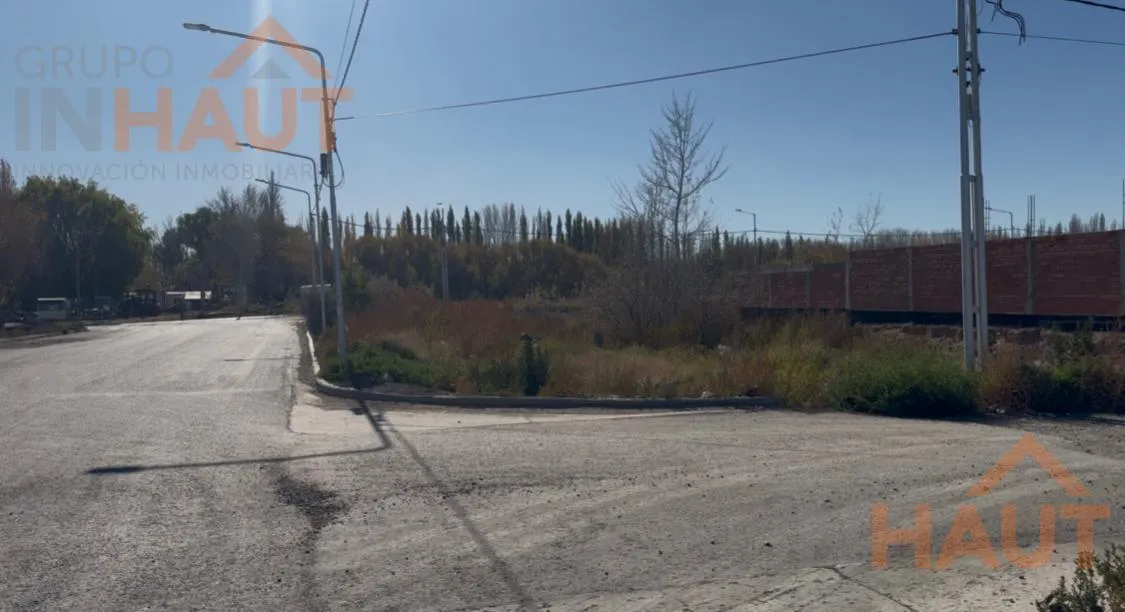 Terreno en Vendo Lote en Los Alamos calle Solalique Neuquen Capital