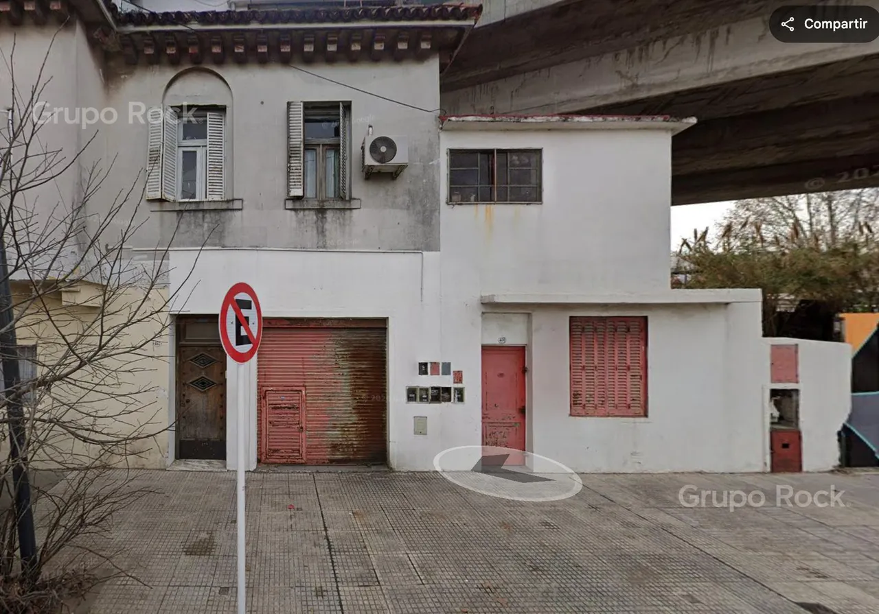 Local Comercial en Avenida Dorrego al 400