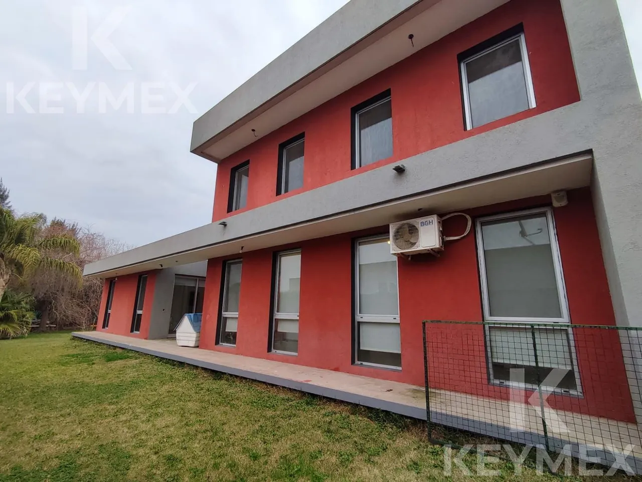 Casa en Calle 666 e/ 13bis y 14-Sicardi
