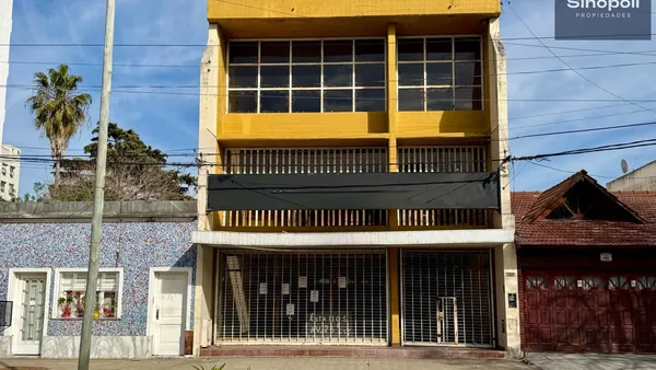 Local Comercial en 25 al 1500