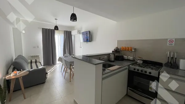 Departamento en ALQUILER DPTO 1 DORMITORIO AMOBLADO CON BALCON Y 2 TERRAZAS - CENTRO - NEUQUEN