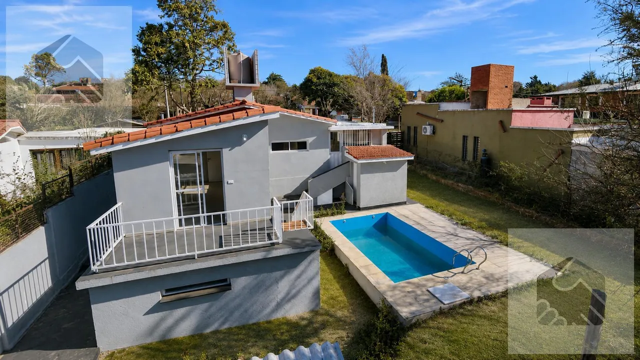 Casa en CASA 2 DORMITORIOS CON PILETA Y 450MT2 DE TERRENO 100% RECICLADA | PHO8486243 | 59638022