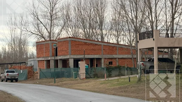 Casa en Avenida Plottier al 1000