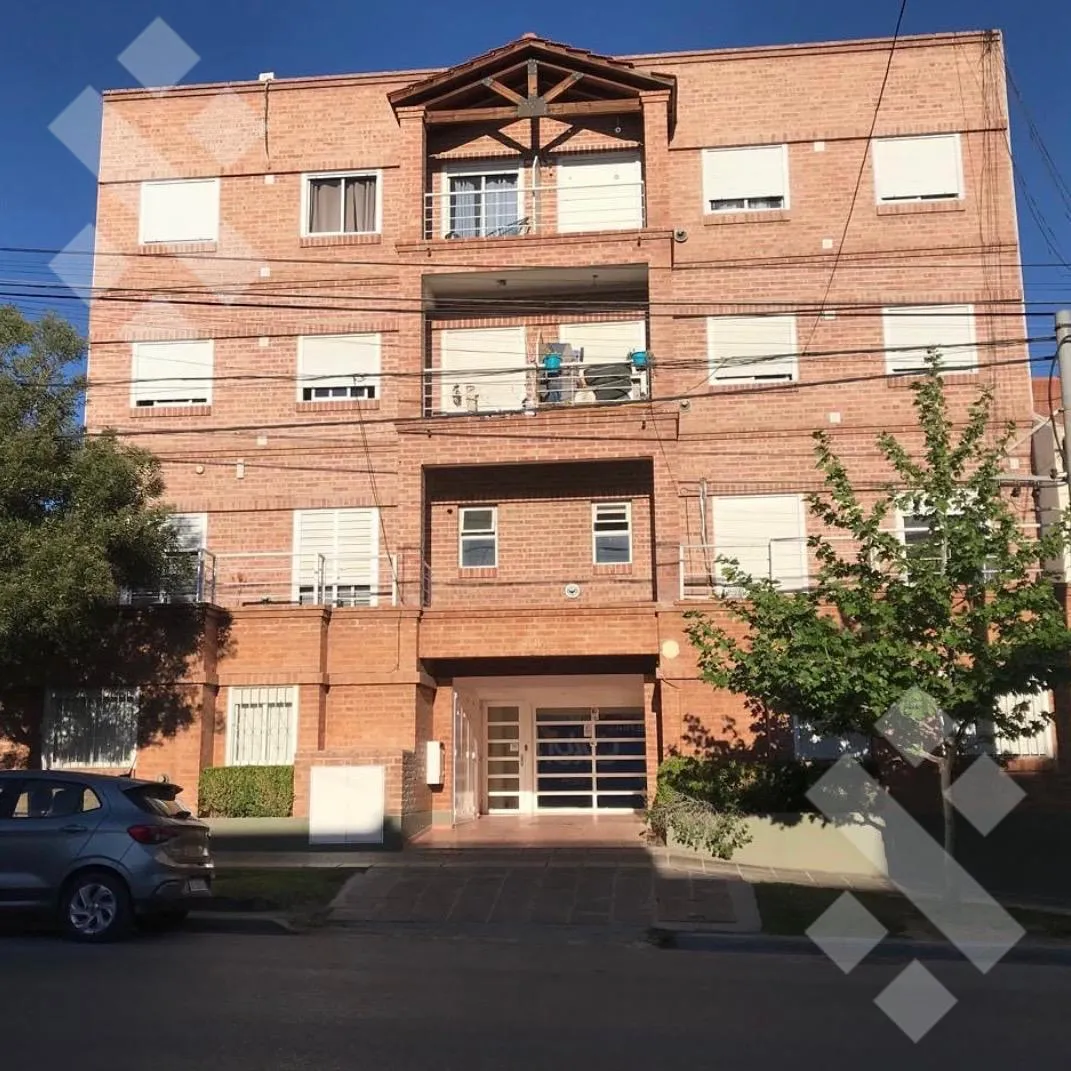 Departamento en Illia al 850
