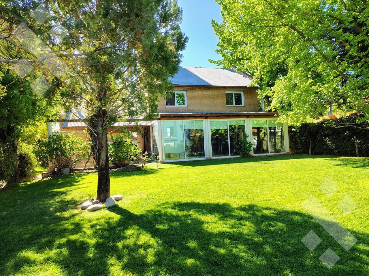 Casa en En Venta | Casa de 3 Dormitorios | Barrio Rincón Club de Campo | Neuquén