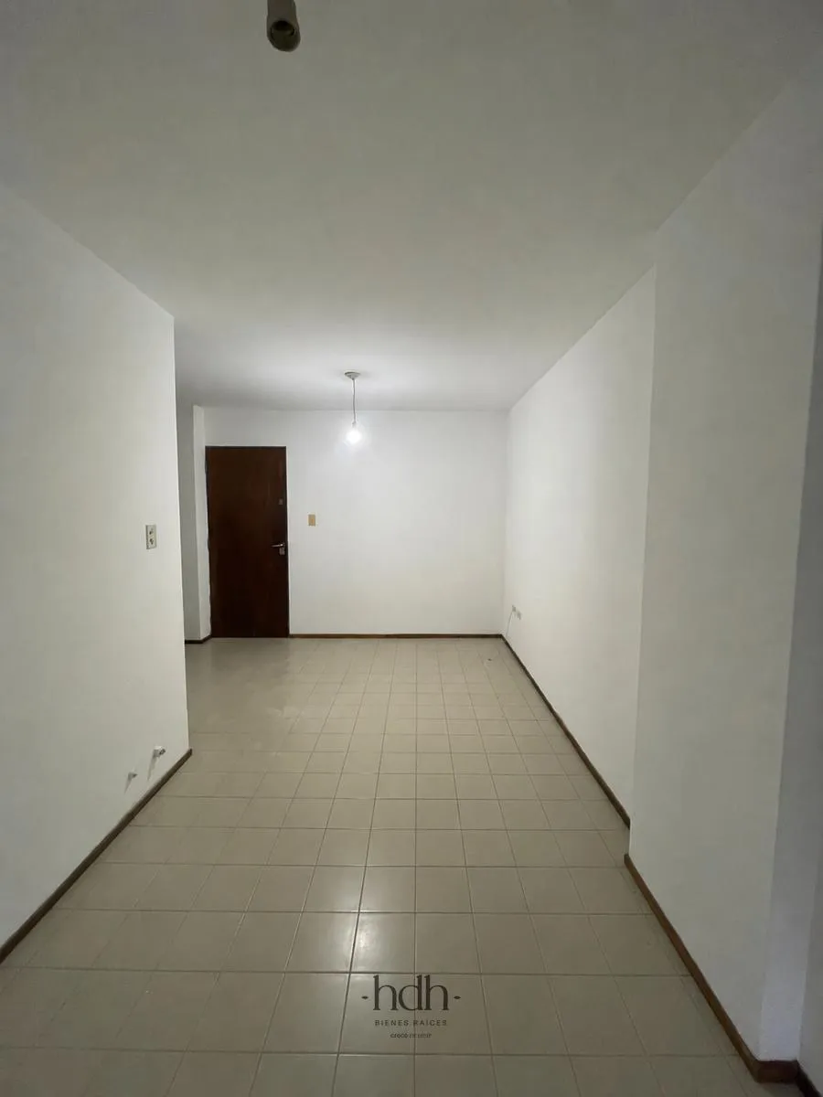 Departamento en Ituzaingo al 500