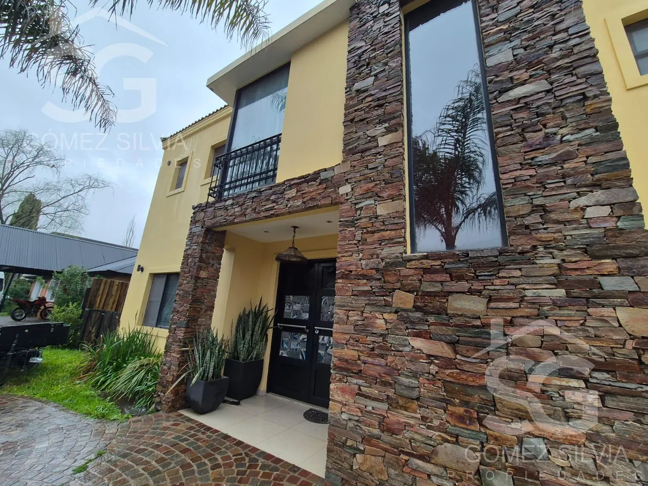 Casa en HORACIO QUIROGA AL 4900