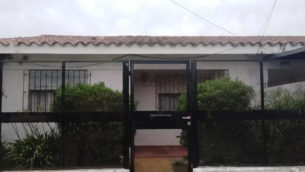 Casa en Granaderos 600