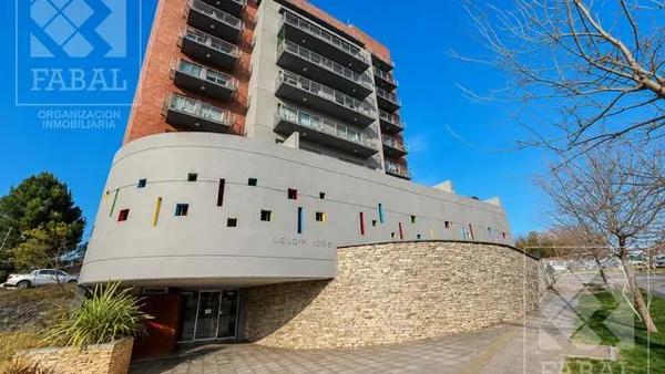 Departamento en Leloir al 1000