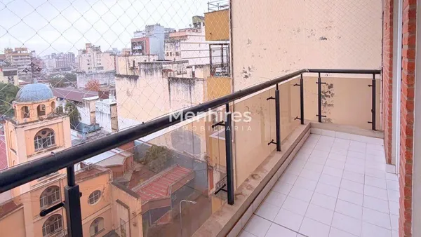 Departamento en Departamento en alquiler con balcón, pileta y seguridad 24 hs | Barrio Norte