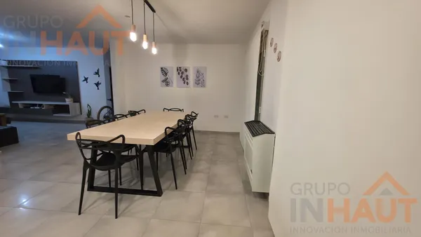 Casa en VENTA DE CASA DE TRES DORMITORIOS EN GENERAL FERNANDEZ ORO