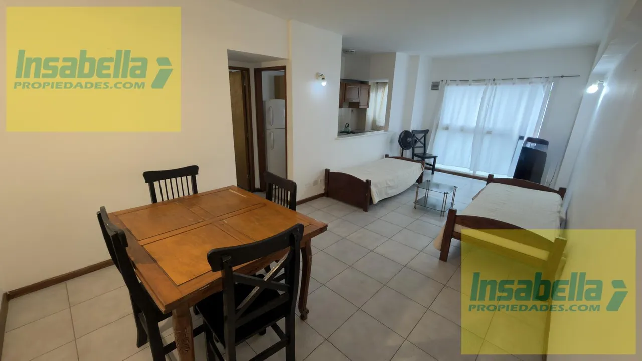 Departamento en San Martin al 2400 3ºE