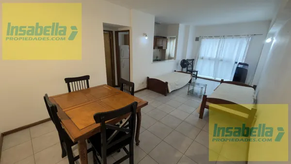 Departamento en San Martin al 2400 3ºE