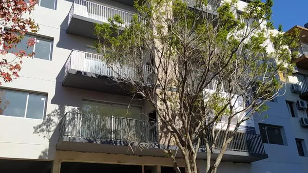 Departamento en Sanez Peña al 900