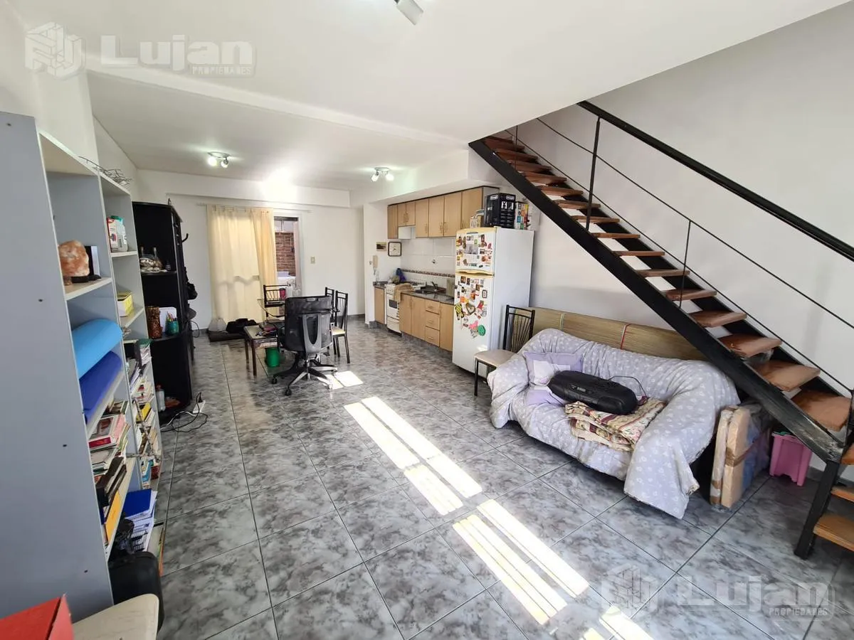 Departamento en Av Emilio castro 6200