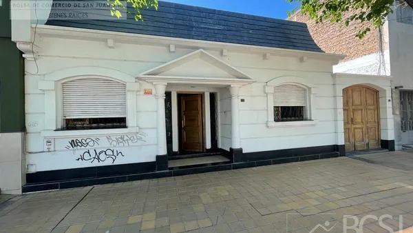 Casa en Av. Alem al 100 Norte