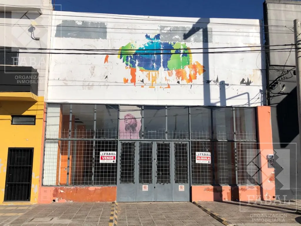 Local Comercial en Perticone al 1000