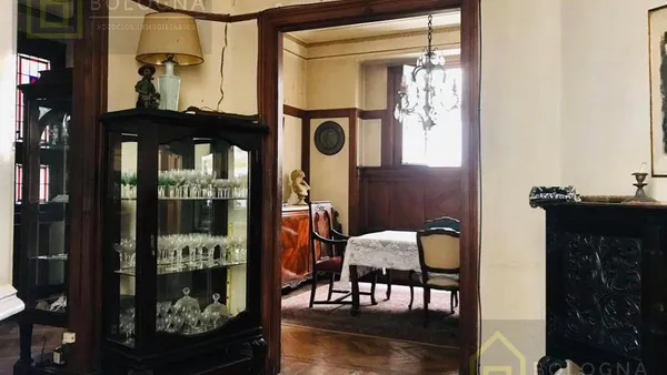 Departamento en PASAJE RIVAROLA al 100 (Tribunales)