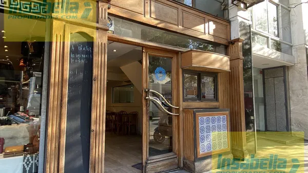 Local Comercial en Rivadavia 3186, entre Independencia y Catamarca