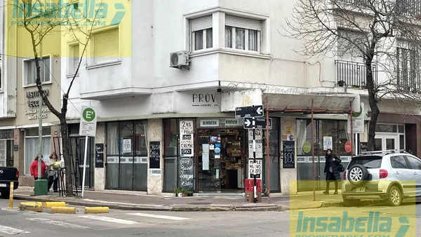 Local Comercial en Moreno 3310 esquina Salta