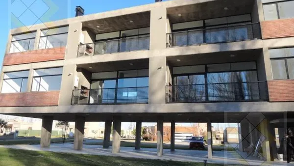 Departamento en Sgto. Bejarano al 2400
